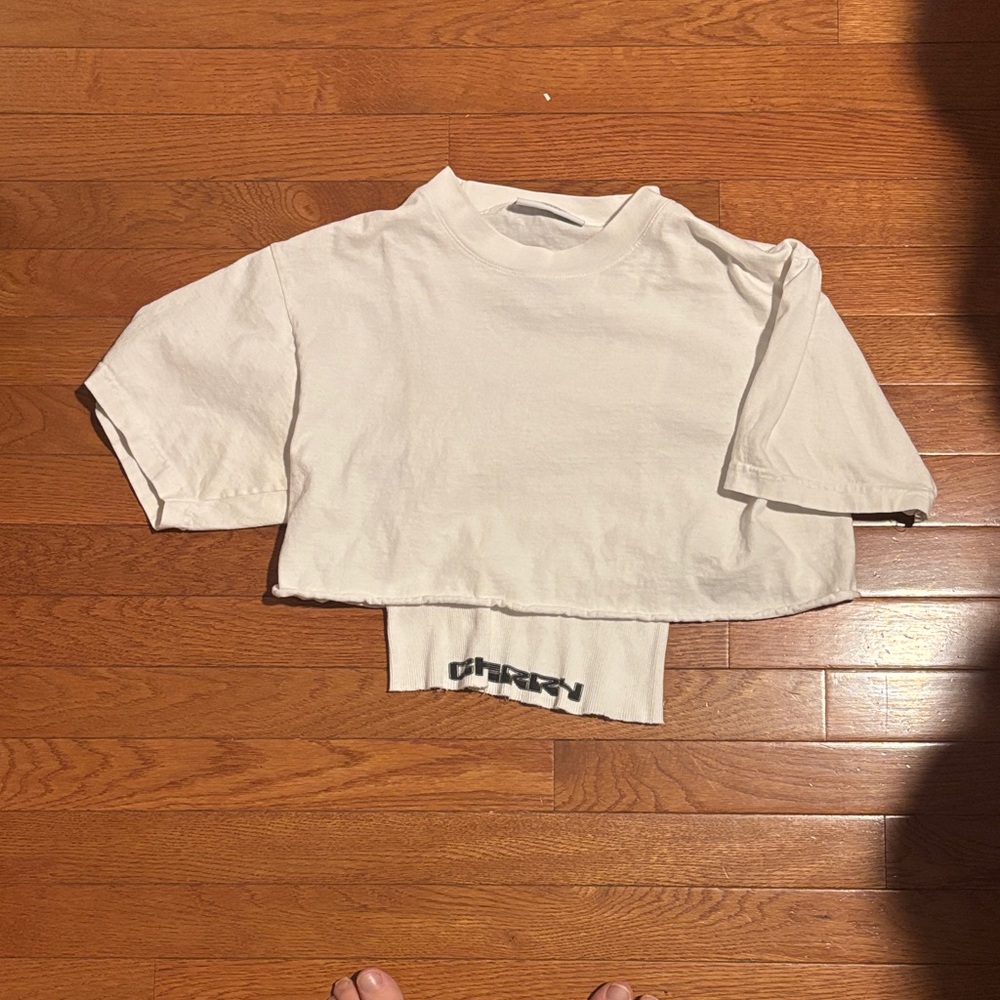 Cherry LA Graphic Crop Top